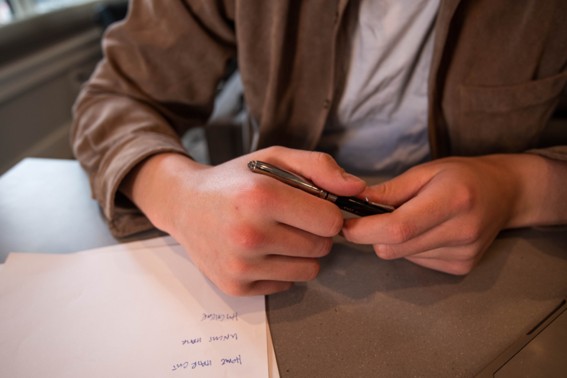 Een brief van de Belastingdienst: het moment waarop de rol verandert